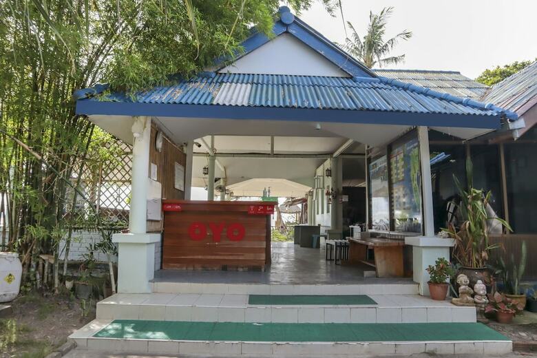 Hotel Saladan Beach Resort