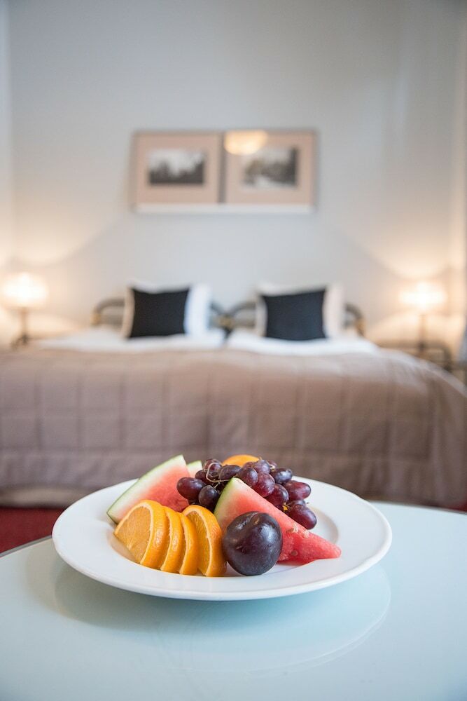 Hotel Mustion Linna