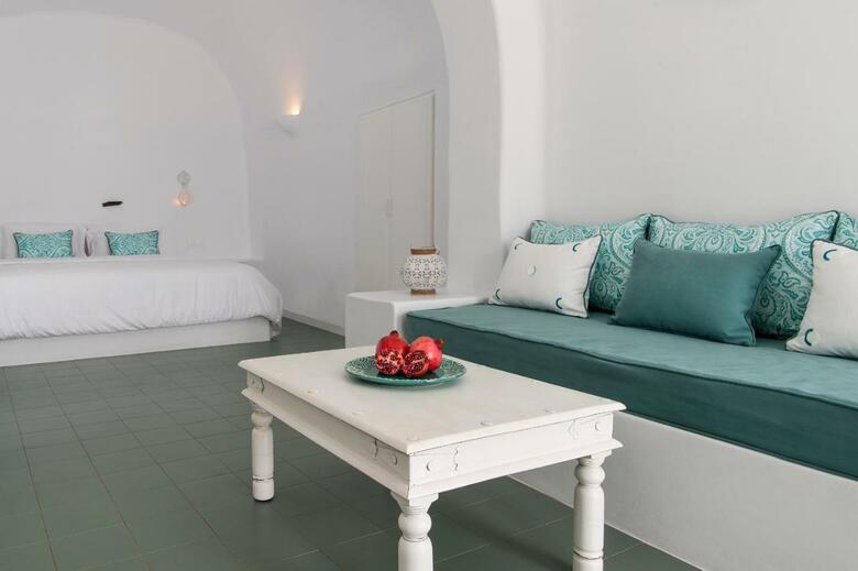 Hotel Villa Irini Fira Adults Only