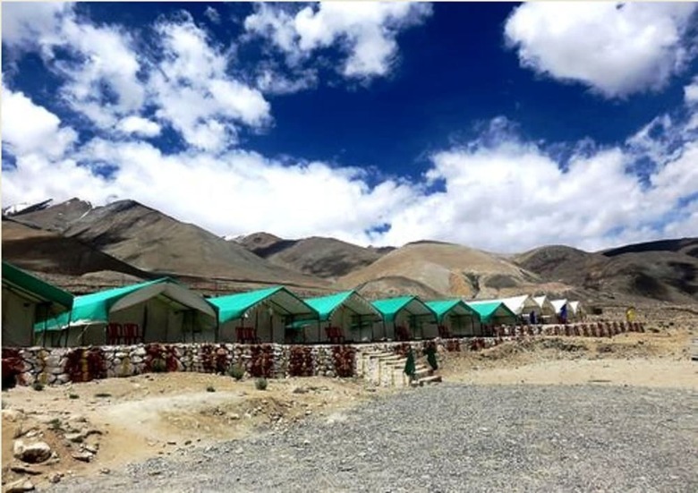 Tih Camp Blue Waters - Pangong