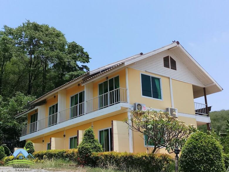 Hotel Mai Ngern Mai Thong Resort