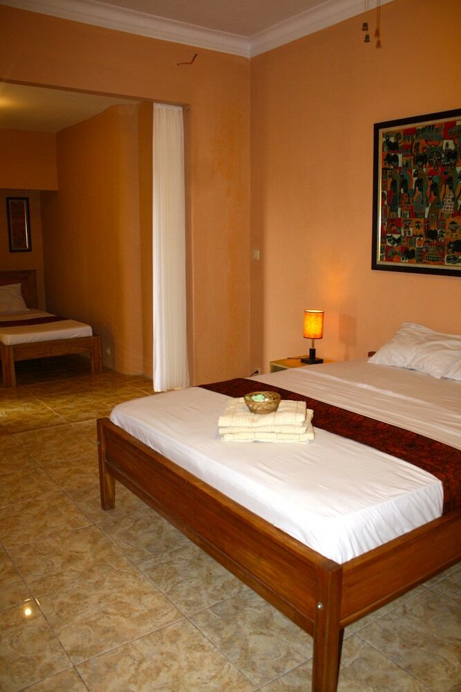 Hotel Ada Waktu Villa