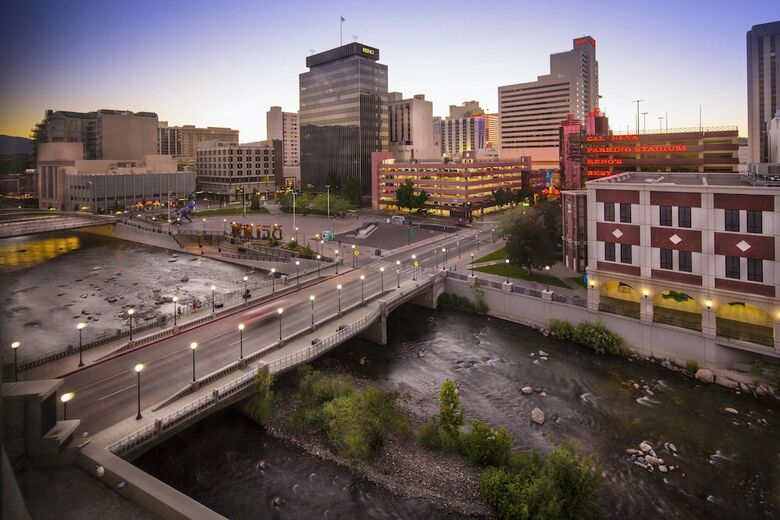 Renaissance Reno Downtown Hotel