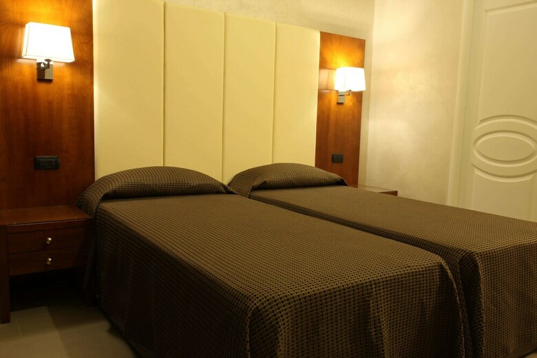 Hotel B&B Federica's House In Rome
