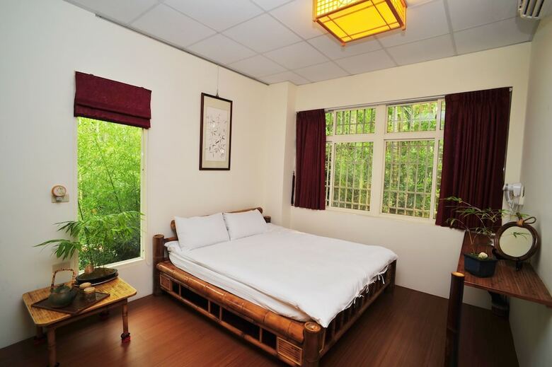 Bed & Breakfast Bamboo Paradise Resort & The Bamboo Inn