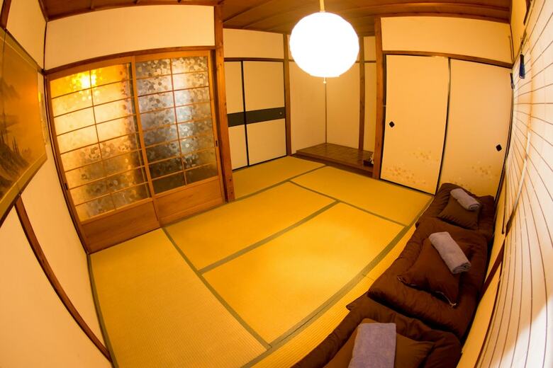Moco Hostel