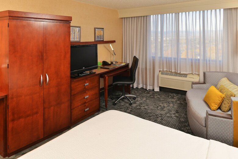Hotel Courtyard By Marriott Denver Cherry Creek