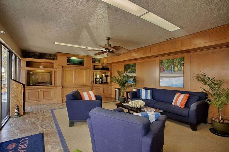 Hotel Coral Sands Inn