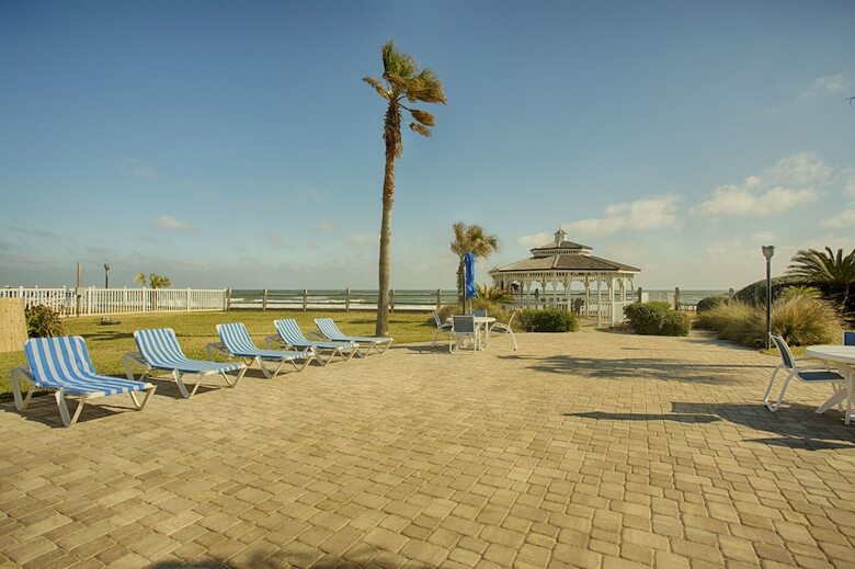 Hotel Coral Sands Inn