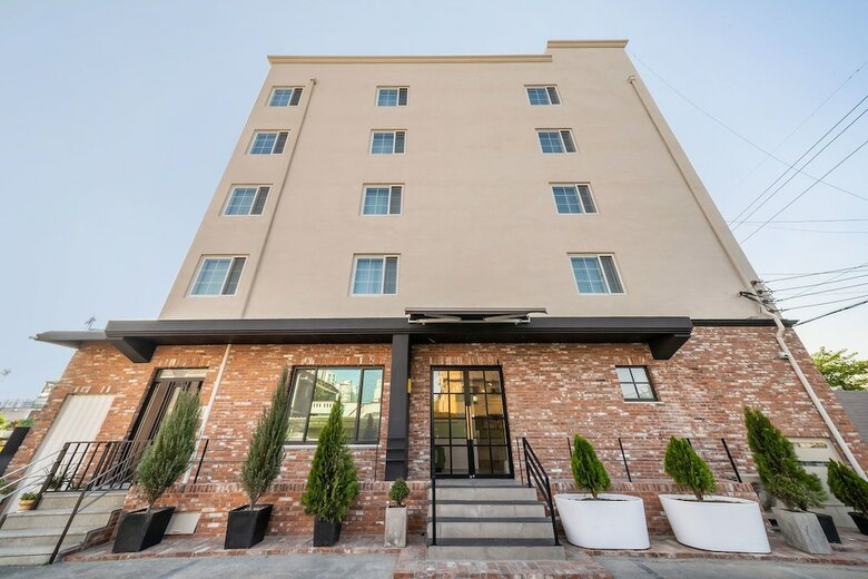 Hotel Chuncheon Bom Stay