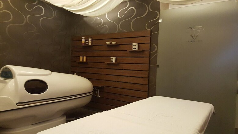 Hotel And Spa Crystal