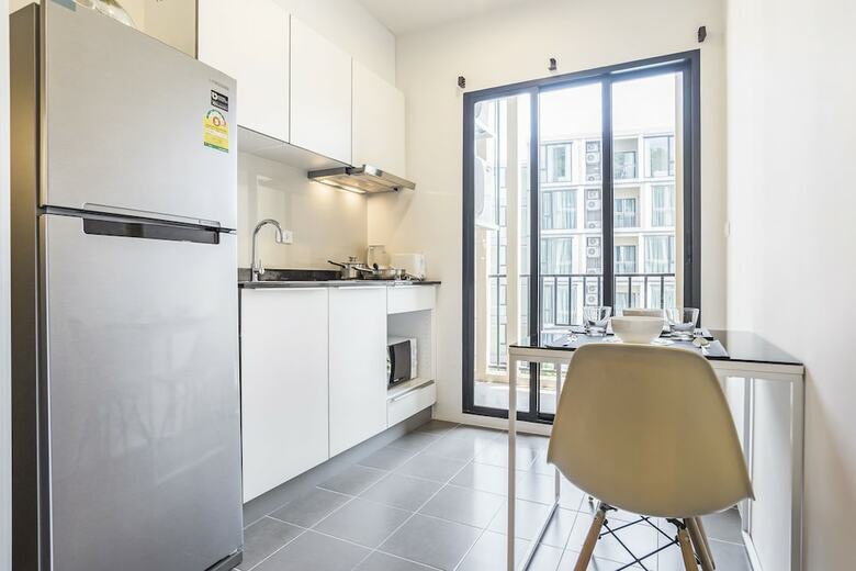 The Base Uptown By Favstay