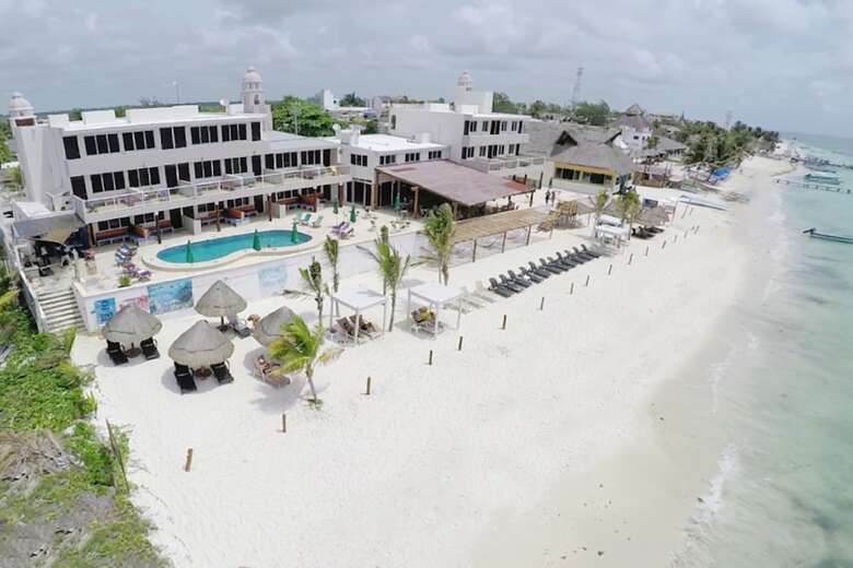 Hacienda Morelos Beach Front Hotel