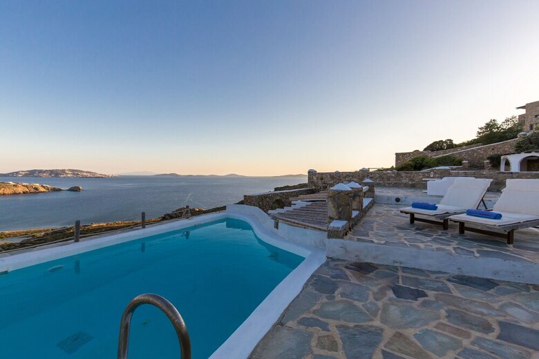 Seablue Villas