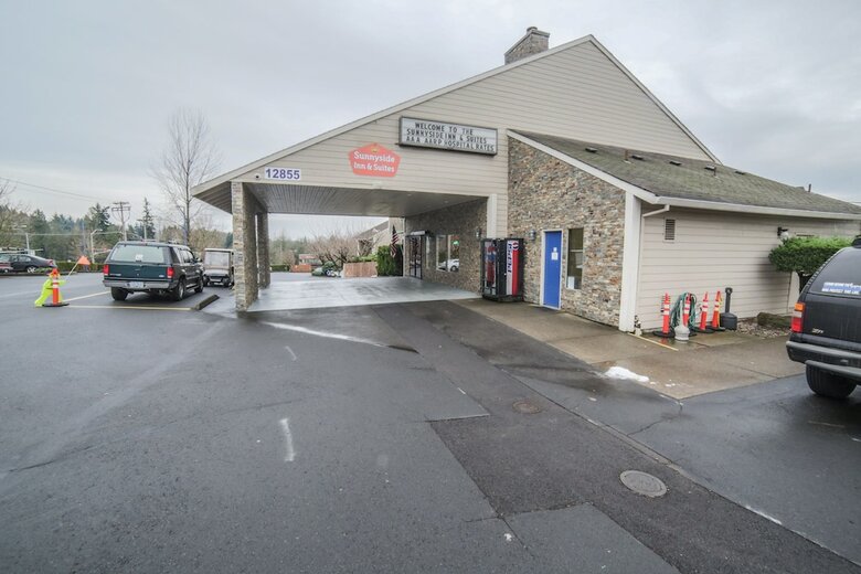 Hotel Sunnyside Inn & Suites