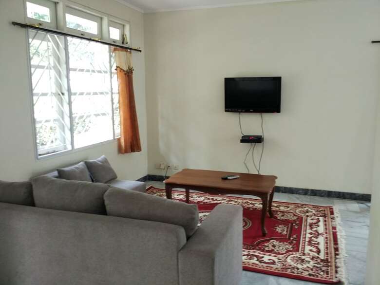 Villa Tamie Bumi Ciherang