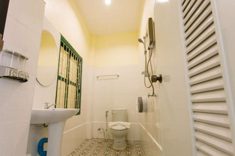 Hostal Srisomboon Hostel