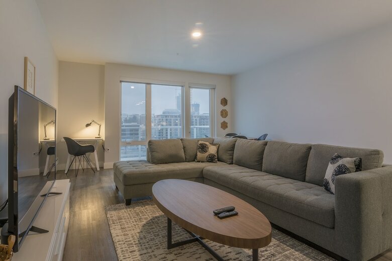 Domicile Suites At Mark On 8th