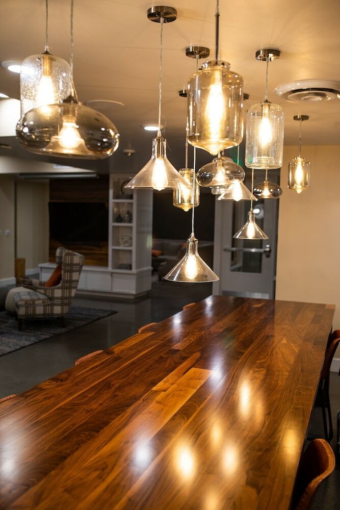Domicile Suites At Mark On 8th