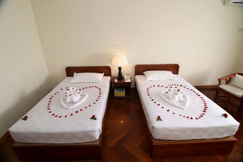 Shwe Htee Hotel