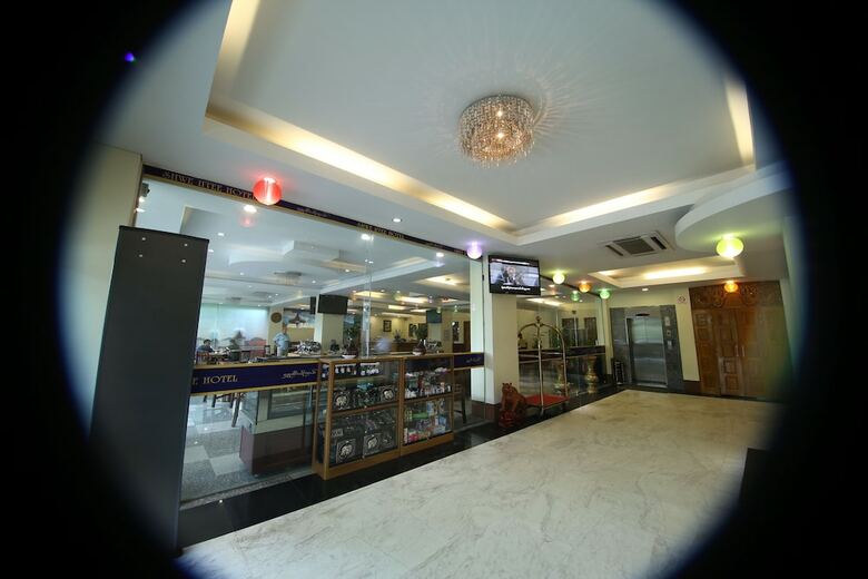Shwe Htee Hotel