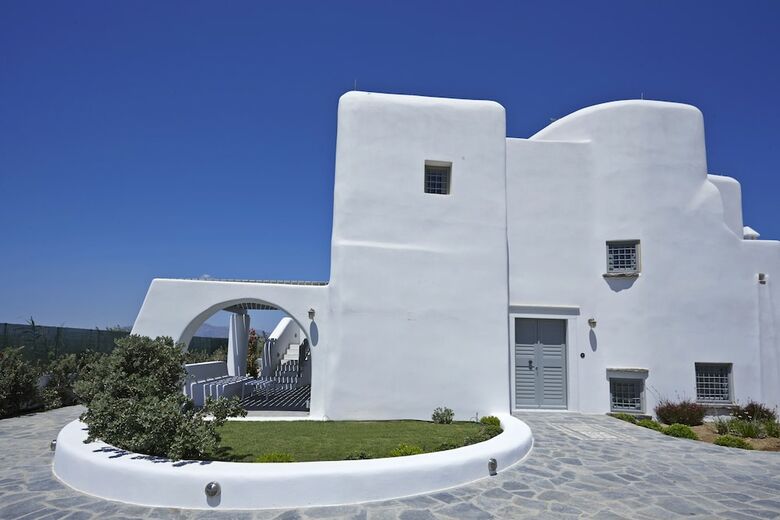 Aqua Breeze Villas Naxos