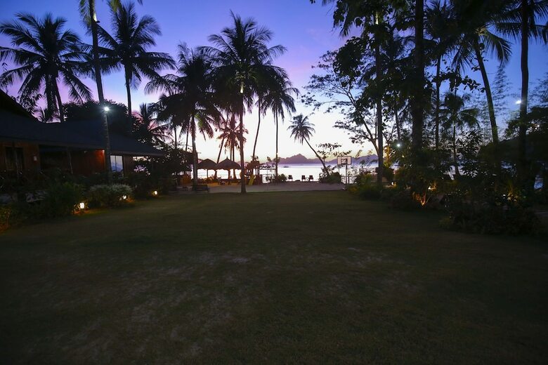 Apartamento Doublegem Beach Resort And Hotel
