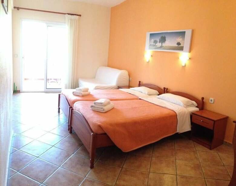Aloni Hotel