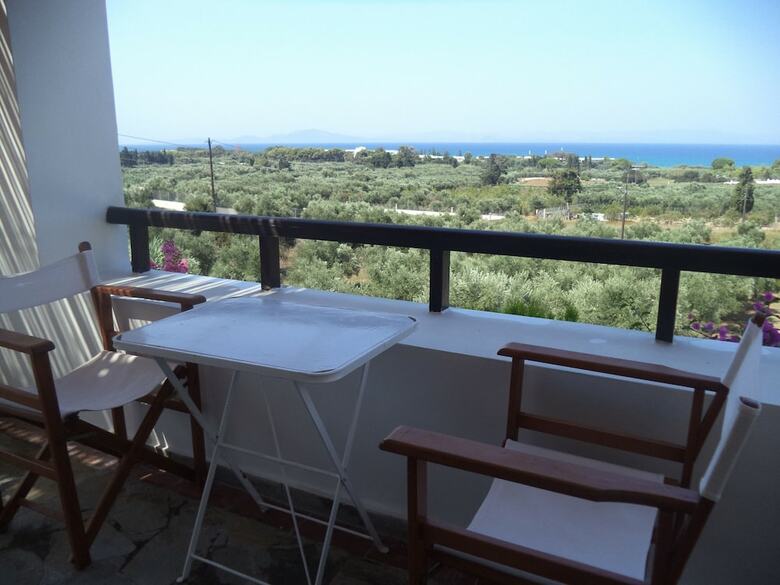 Apartamentos Ilis Villas