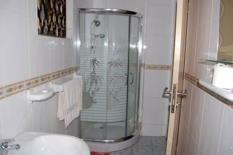 Hotel Kakanyero
