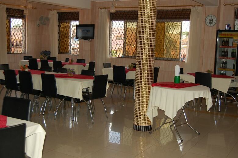 Hotel Kakanyero