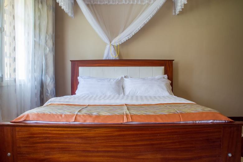 Jinja Safari Hotel