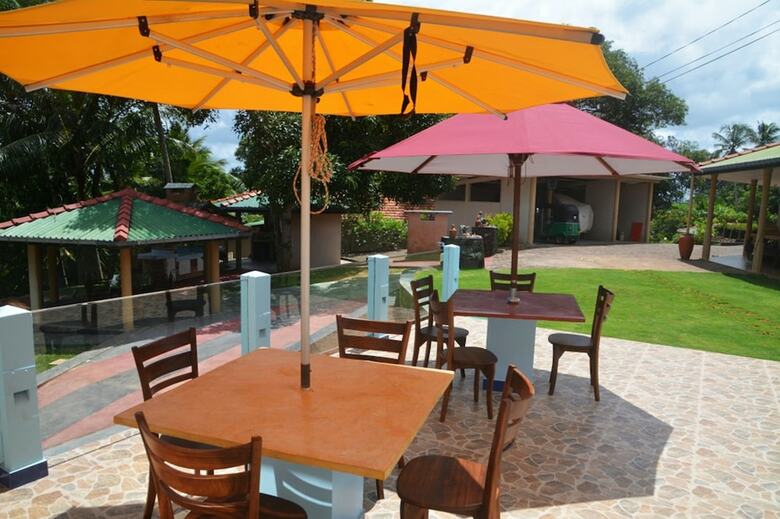 Hotel Hilltop Boosa