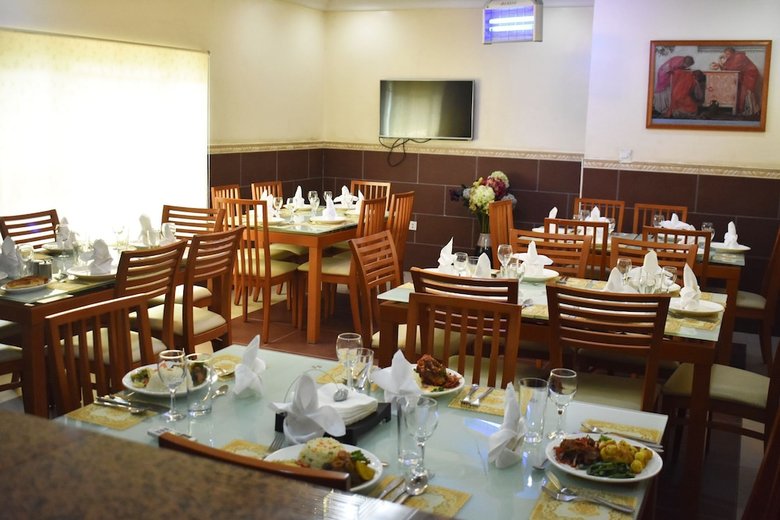 Aparthotel Casa Valleta Guest House & Apartments