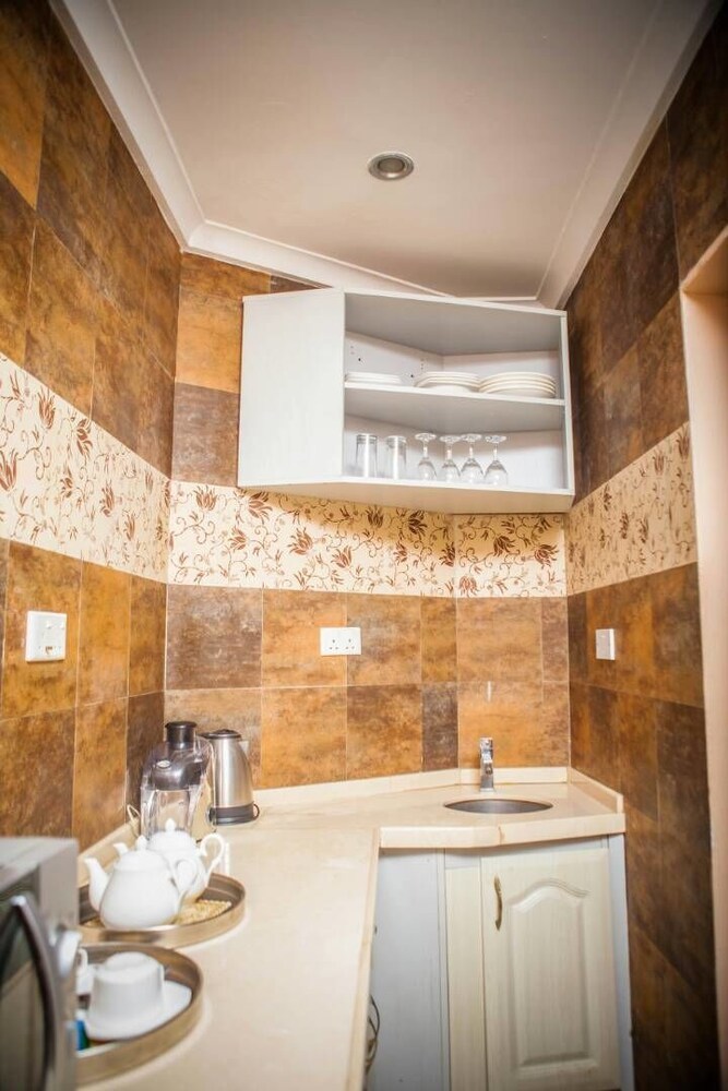 Aparthotel Casa Valleta Guest House & Apartments
