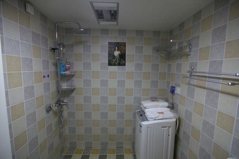 Xiaopang's Home Apartment