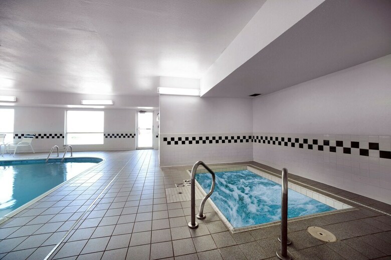 Hotel Quality Inn & Suites