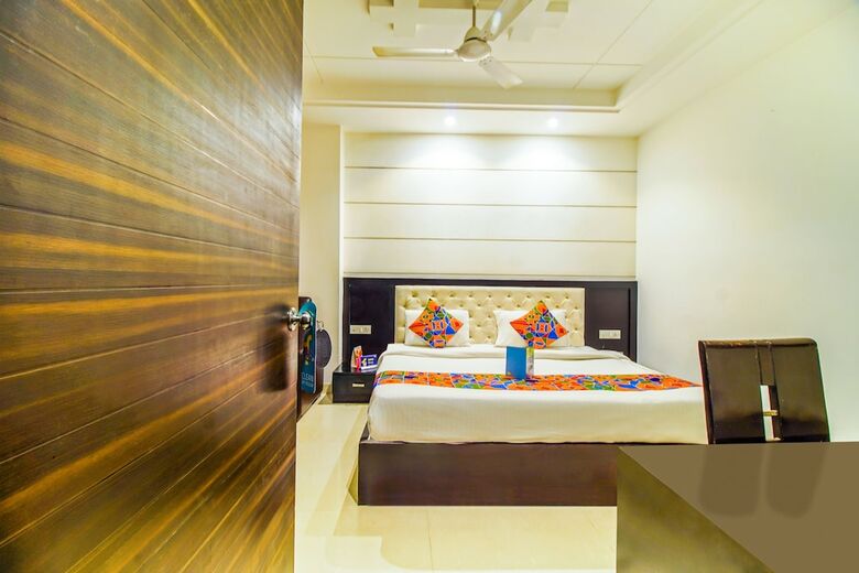 Fabhotel Transit Delhi Airport