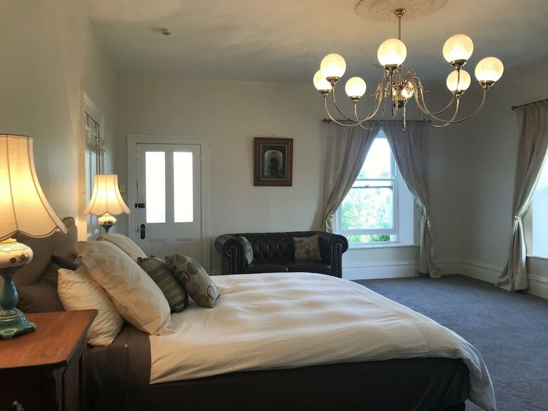 Hotel Claremont House