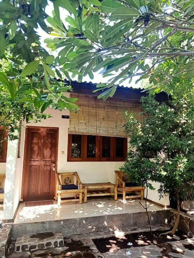 Hotel Si Pitung Village