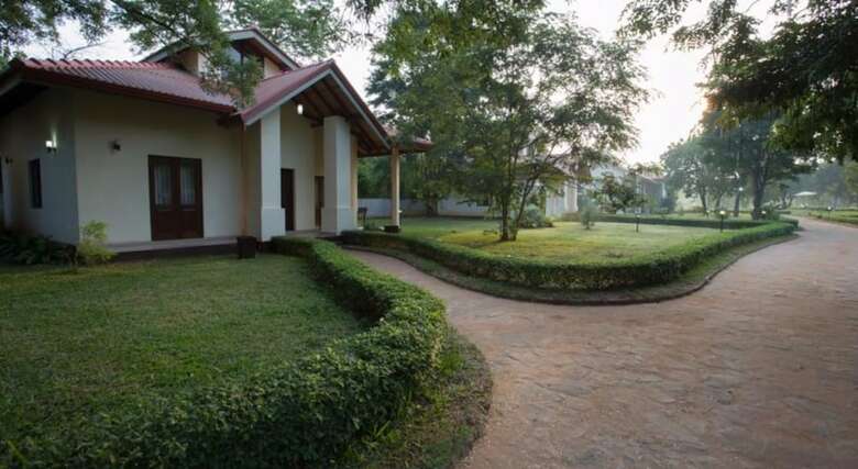 Chenra Hotel