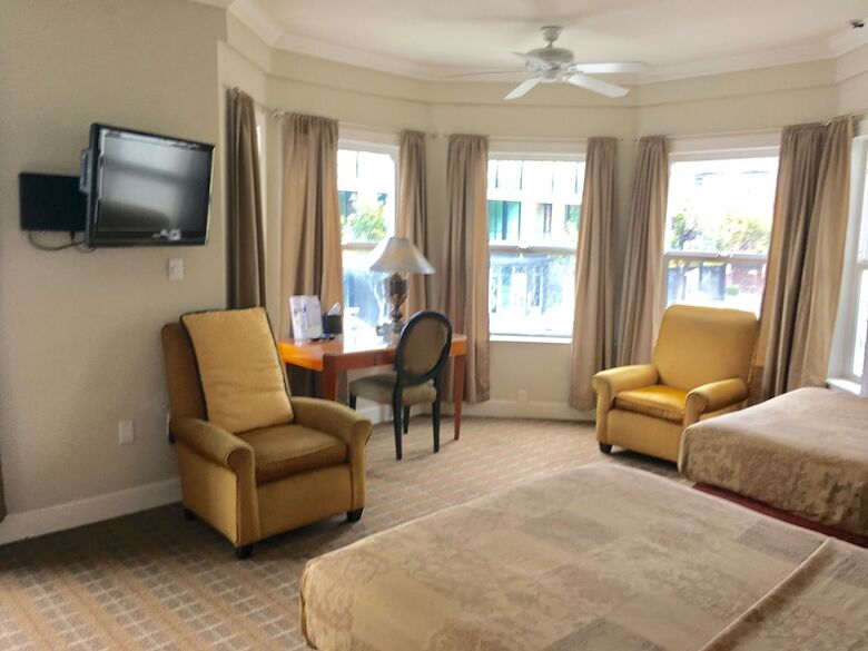 Hotel Americas Best Value Inn & Suites Soma