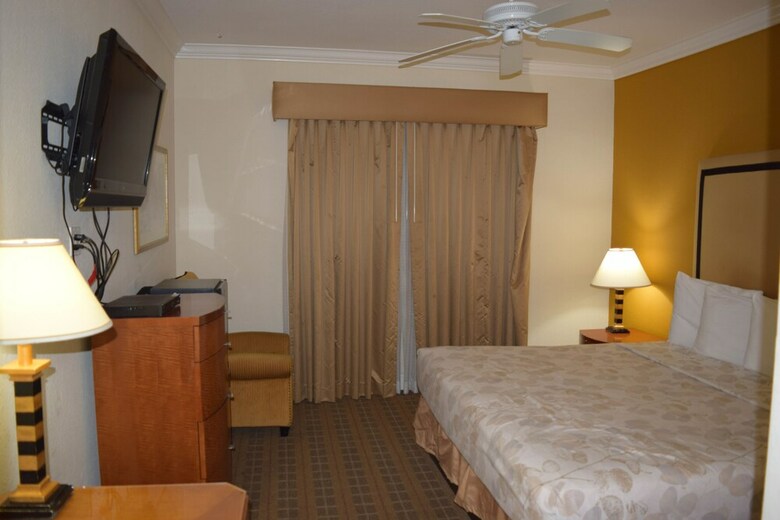 Hotel Americas Best Value Inn & Suites Soma