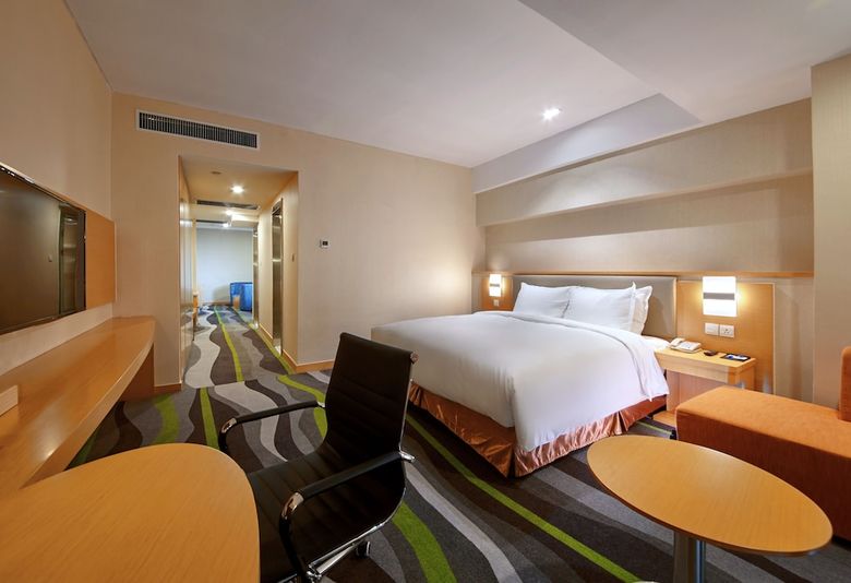 Hotel Holiday Inn Express Tangshan Downtown