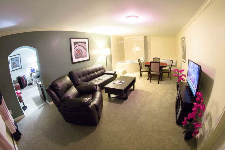 Hotel Ramada By Wyndham Houston Intercontinental Airport South
