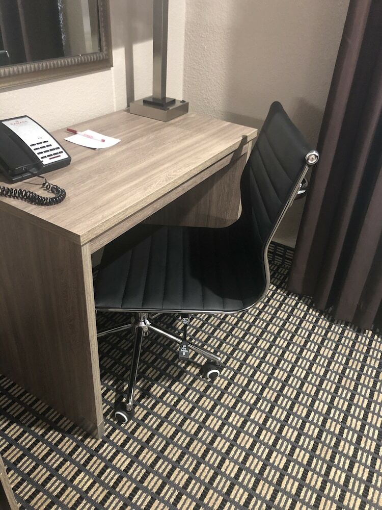 Hotel Ramada By Wyndham Houston Intercontinental Airport South