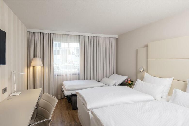 Hotel Moxy Vienna Airport