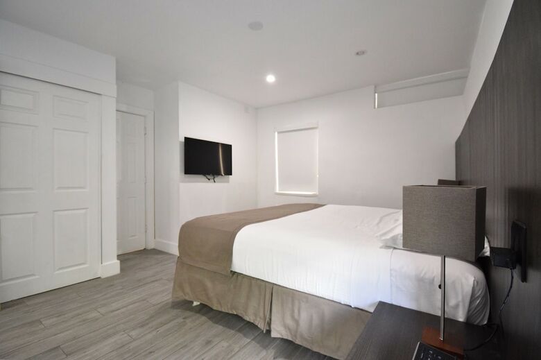 Apartamentos Harding Beach Suites