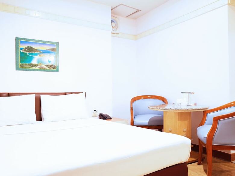 Hotel The Bavana Surawong Bangkok