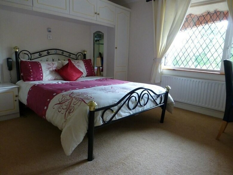 Plantation Lodge B&B